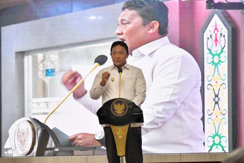 FOTO: Wakil Gubernur Provinsi Kalteng H. Edy Pratowo saat menyampaikan sambutannya pada kegiatan Rembuk Stunting Provinsi Kalteng Tahun 2024. (FOTO: IST) 