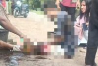 FOTO: Salah satu korban saat mendapat perawatan dari warga usai terlibat perkelahian, di Desa Bapanggang, Kecamatan MB Ketapang, Kabupaten Kotim. (FOTO: IST)