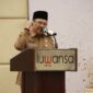 FOTO BERSAMA: Sekda Provinsi Kalteng H. Nuryakin saat saat foto bersama usai membuka Bimtek BLUD Puskesmas se- Provinsi Kalteng yang dilaksanakan di salah satu Hotel ternama di Palangka Raya, Senin (24/6). (FOTO: IST)
