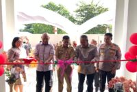 Assisten ll Sekretariat Daerah (Setda) Kotim Alang Arianto peresmian kantor baru KIMS Resources Group di Sampit. (FOTO: IST)