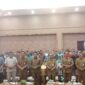 (FOTO: IST) Wakil Gubernur Kalimantan Tengah Edy Pratowo bersama kepala perangkat daerah, serta perwakilan perusahaan yang mendapat penghargaan. Selasa (16/07)