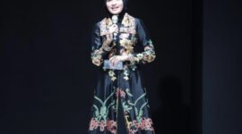 SAMBUTAN : Ketua Dekranasda Provinsi Kalteng Ivo Sugianto Sabran saat menyampaikan sambutan pada acara Jakarta Fashion and Food Festival (JF3), di Summarecon Mall Kelapa Gading, Jakarta Utara, Jumat (26/7). 
