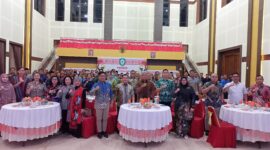 Bupati Kotawaringin Timur saat foto bersama rombongan BNN RI. (FOTO: IST)