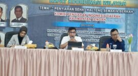 NARA SUMBER : Kepala Diskominfosantik Provinsi Kalteng Agus Siswadi saat didaulat sebagai narasumber pada FGD dan Rakor Wilayah dengan Tema Penyiaran Sehat Kalteng Semakin Berkah, Rabu (14/8). IST