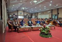 FOTO: Pemerintah daerah bersama Anggota DPRD Kotim saat mendengarkan pidato kenegaraan Presiden Republik Indonesia, 16 Agustus 2024. (IST)