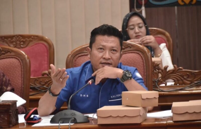 Anggota DPRD Kotim Dadang Siswanto mendorong pemerintah untuk melibatkan pelaku UMKM dalam kegiatan publik