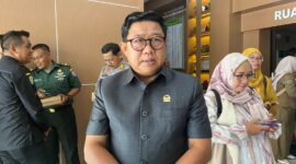 Wakil Ketua II DPRD Kotim Haris Salamad menyampaikan hasil reses, dimana jalan dan jembatan perlu diprioritaskan pembangunan insfrastruktur