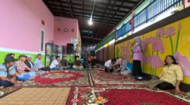 Kegiatan penyuluhan kesehatan terkait penyebaran penyakit DBD. Kegiatan ini disertai kehadiran anggota DPRD Kotim Dadang Siswanto