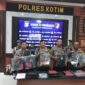 Poler Kotim menggelar press release kasus pembegalan di Sampit. 