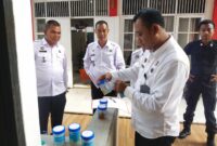 Tes urin rutin dilakukan Lapas Kelas II Sampit, sebagai bentuk tegas pemberantasan penyalahgunaan narkoba
