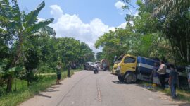 FOTO: Kendaraan yang terlibat kecelakaan di Jalan HM Arsyad Kilometer 21,Desa Bapanggang Raya, Kecamatan Mentawa Baru Ketapang, Kabupaten Kotim. (IST) 