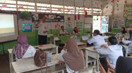 Guru sedang jalani bimbingan positif disiplin.(IST)