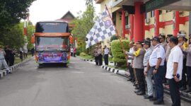 Moken pelepasan rombongan mudik gratis di Mapolda Kalteng.(IST)