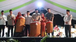 PENUTUPAN : Wakil Gubernur Kalteng H. Edy Pratowo saat menutup secara resmi MTQH XXXII Tingkat Provinsi Kalteng.(IST)