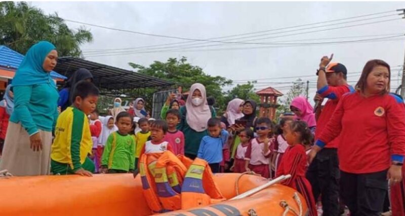 Ratusan Anak TK dengarkan ajaran dari pemateri BPBD Kotim.(IST)