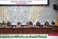 Plt. Sekretaris Daerah Prov. Kalteng H. M. Katma F. Dirun saat menghadiri Rapat Paripurna ke-2 Masa Persidangan II Tahun Sidang 2025 DPRD Prov. Kalteng (IST)