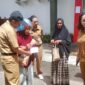 Inspektur Saring dalam rangkaian Evaluasi penyaluran Bansos UEP dan DBH DR.(IST)