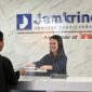 PT Jamkrindo terus berkomitmen untuk meningkatkan kualitas sumber daya manusia (SDM) guna mendukung pertumbuhan bisnis perusahaan dan mewujudkan visinya sebagai perusahaan penjaminan yang menjadi preferensi utama dalam akses keuangan bagi UMKM dan koperasi. (IST)