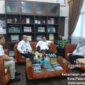 Kepala Dinas TPHP Kalteng Sunarti bersama Balai Veteriner Banjarbaru.(IST)