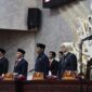 RAPAT : Ketua DPRD Kalteng Arton S. Dohong dan Gubernur H. Sugianto Sabran saat menghadiri Rapat Paripurna DPRD, Sabtu (8/2).(IST)