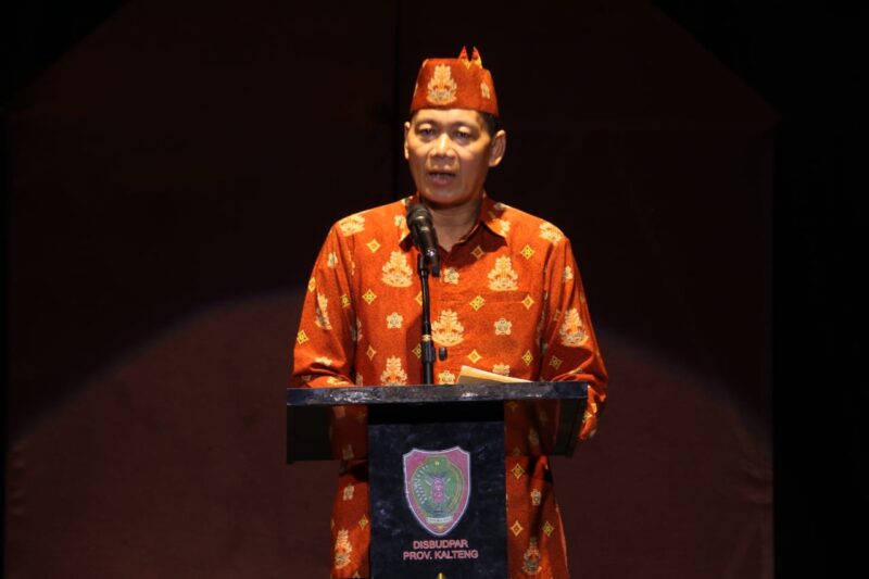 Sahli Ekkeubang Yuas Elko saat menyampaikan salam Gubernur Kalimantan Tengah.(IST)