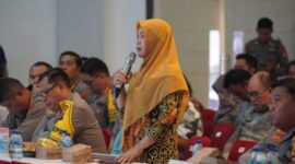 SAMBUTAN : Asisten Perekonomian dan Pembangunan Sri Widanarni menghadiri rapat tindak lanjut Teknis Swasembada Jagung Provinsi Kalimantan Tengah (Kalteng) di Tahun 2025 di Graha Bhayangkara Polda Kalteng, Kamis, (30/1).(IST)