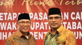 FOTO  H.Muhamad Rusli dan Syairi Mukhlis.(IST)
