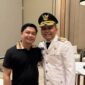 BERSAMA: Pengusaha muda Kota Sampit Muhammad Rifki saat bersama Gubernur Kalteng H.Agustiar Sabran sebelum pelantikan, Kamis (20/2).(IST)