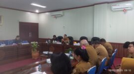 Staf Ahli Ekkeubang Yuas Elko dlsaat mengikuti rakornas Inflasi di Aula Bajakah.(IST)