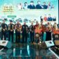 Asisten Pemkesra Maskur bersama jajaran komisaris Bank Kalteng, serta pemenang undian Taheta.(IST)