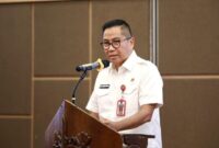 Kepala Bapperida Kalteng Leonard S. Ampung saat memyampaikan amanah gubernur.(IST)