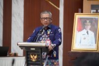SAMBUTAN : Plt Sekda Provinsi Kalteng, M Katma F Dirun sampaikan sambutannya pada pembukaan acara RIPJPID, di Aula  Bapperida Kalteng, Kamis (13/2).(IST)