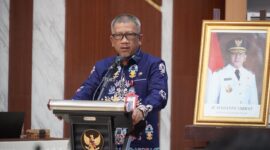 SAMBUTAN : Plt Sekda Provinsi Kalteng, M Katma F Dirun sampaikan sambutannya pada pembukaan acara RIPJPID, di Aula  Bapperida Kalteng, Kamis (13/2).(IST)