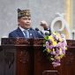 HADIRI : Gubernur Kalteng H Agustiar Sabran saat menyampaikan pidato pertamanya pada rapat paripurna di DPRD Kalteng, Rabu (5/3).(IST)