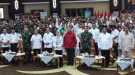 IKUTI : Kadis TPHP Provinsi Kalteng, Sunarti saat mengikuti Rakor LTT dan Sosialisasi Inpres Nomor 3 Tahun 2025 yang dilaksanakan di Aula Jayang Tingang, Kantor Gubernur Kalteng, Rabu (19/3).(IST)