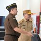 Agustiar Sabran saat bertemu Kepala Kejaksaan Tinggi Provinsi Kalimantan Tengah Undang Mugopal.(IST)