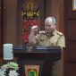 SAMBUTAN : Plh Asisten Pemkesra Setda Provinsi Kalteng Maskur saat menyampaikan sambutannya saat rapat koordinasi yang dilaksanakan di Aula Eka Hapakat LT. III Kantor Gubernur Kalteng, Selasa (11/03).(IST)