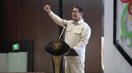 RAPAT : Menteri Pertanian RI, Andi Amran Sulaiman saat memimpin Rakor LTT dan Sosialisasi Inpres No.3 Tahun 2025 di Aula Jayang Tingang, Kantor Gubernur Kalteng, Rabu (19/03).(IST)
