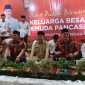 Gubernur saat duduk bersama dalam berbuka puasa.(IST)