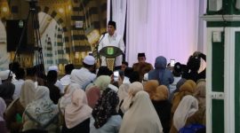 BUKA PUASA BERSAMA: Buka puasa bersama yang digelar Pemerintah Kabupaten Tanah Bumbu, dihadiri Bupati Andi Rudi Latif, serta Wakil Bupati, H.Bahsanuddin, Sekda Ambo Sakka, dan seluruh ASN yang digelar di Pendopo Serambi Madinah, Kantor Bupati Tanah Bumbu, pada Senin (10/3).(IST)