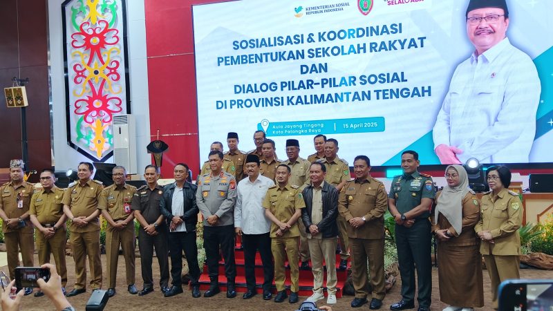 MENTERI SOSIAL - Bersama Gubernur Kalteng, Wakil Gubernur dan Unsur Forkopimda serta Bupati/Wali Kota se-kalimatan Tengah.(IST)