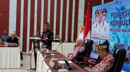KONSULTASI PUBLIK - Plt. Sekda Kalteng Katma F. Dirun saat membukan forum pembahasan Rencana Awal RPJMN 2025-2029.(IST)