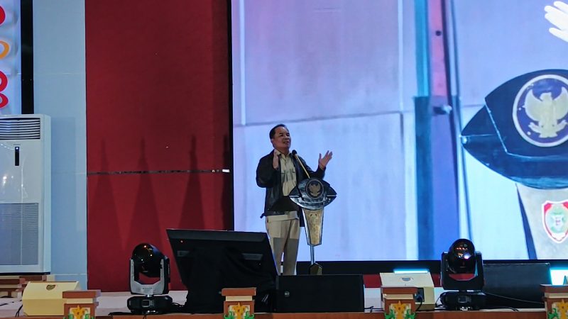 MENDUKUNG - Gubernur Kalteng Agustiar Sabran mendukung Program Sekolah Rakyat, pendidikan demi pengentasan kemiskinan.(IST)