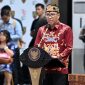LAPORAN : Kepala Bapperida Provinsi Kalteng Leonard S.Ampung menyampaikan laporannya  saat Musrenbang RKPD Tahun 2026 yang dilaksanakan di Aula Jayang Tingang, Lantai II Kantor Gubernur, Kamis (10/4).(IST)