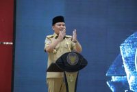 SAMBUTAN : Gubernur Provinsi Kalteng H. Agustiar Sabran saat menyampaikan sambutannya pada acara Halalbihalal bertempat di Aula Jayang Tingang (AJT), LT. II Kantor Gubernur Kalteng, Senin (14/4).(IST)