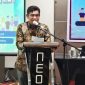 BIMBINGAN - Kepala Diskominfosantik Agus Siswadi, membuka resmi Bimtek bagi KIM Kabupaten Kota se-Kalimatan Tengah.(IST)