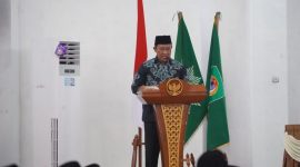 SAMBUTAN : Wakil Gubernur Provinsi Kalteng H. Edy Pratowo, memberikan sambutan saat acara Muspimwil Muhammadiyah Kalimantan Tengah tahun 2025 yang diselenggarakan di Aula Gedung DPRD Kabupaten Seruyan, Sabtu (26/4).(IST)
