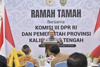 RAMAH TAMAH : Gubernur Provinsi Kalteng H. Agustiar Sabran menggelar acara ramah tamah bersama Komisi III DPR RI di Istana Isen Mulang, Rumah Jabatan Gubernur Kalteng, Kamis (10/4).(IST)