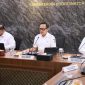ARAHAN : Wakil Menteri Dalam Negeri Bima Arya Sugiarto saat menyampaikan arahannya saat Sosialisasi Instruksi Presiden (Inpres) No. 9 Tahun 2025, yang berlangsung di Kantor Kementerian Koordinator Bidang Pangan, Jakarta, Rabu (16/4).(IST)