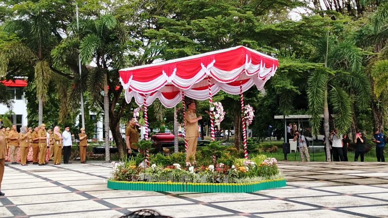 Gubernur Kalimantan Tengah Agustiar Sabran pimpin apel besar.(IST)